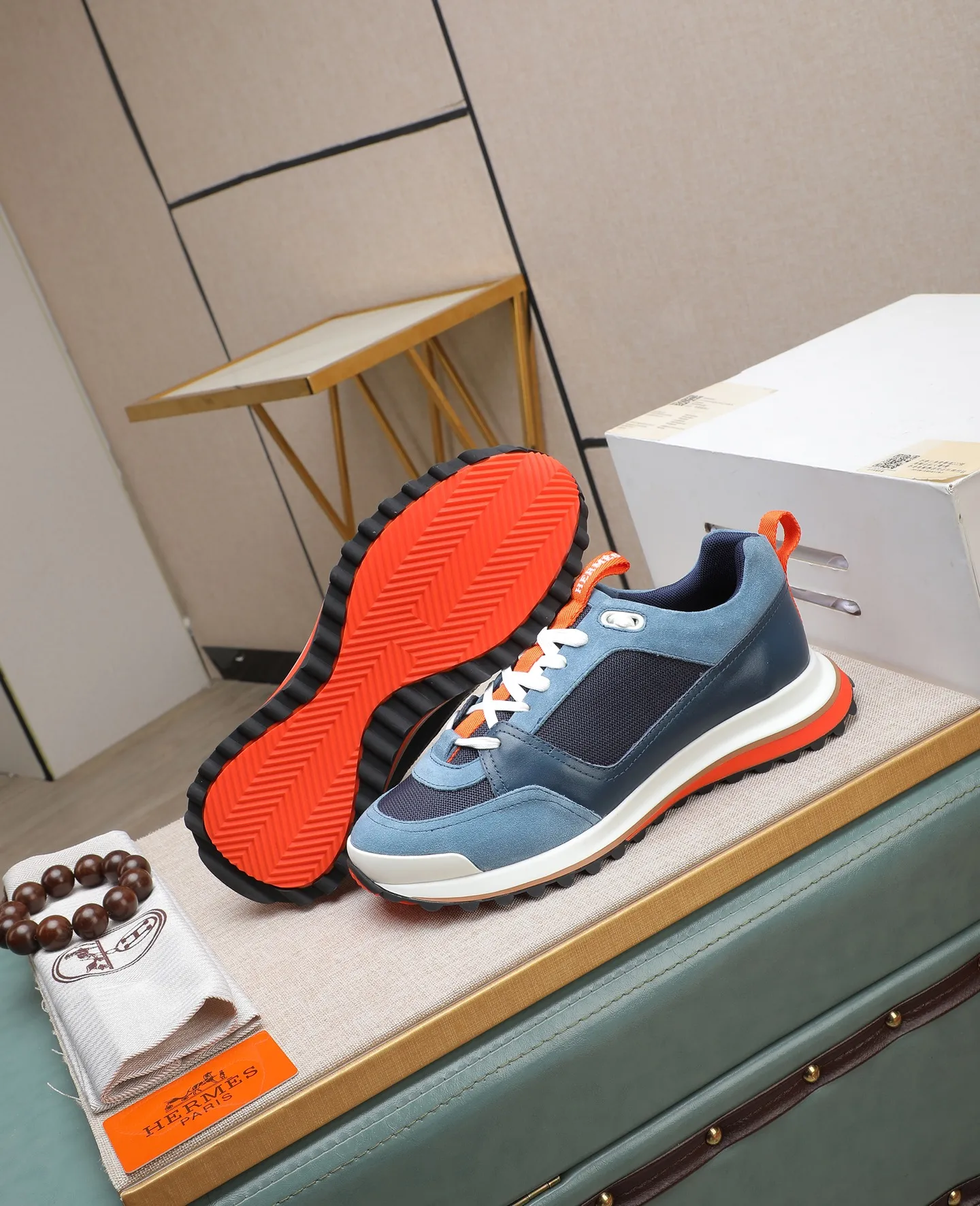 Men's shoes 💰760 Hermes🐴 25ss new autumn and winter products! Classic boot shape + British color matching design, imported calfskin, classic and durable! The original inverted mold last, the ultimate 1:1 shape, and the imported high-end cowhide presents a refined texture! Open the mold to customize the A-grade high-density private mold outsole with luxurious packaging! - Unique quality, 39-44 (38 45 46 customized)